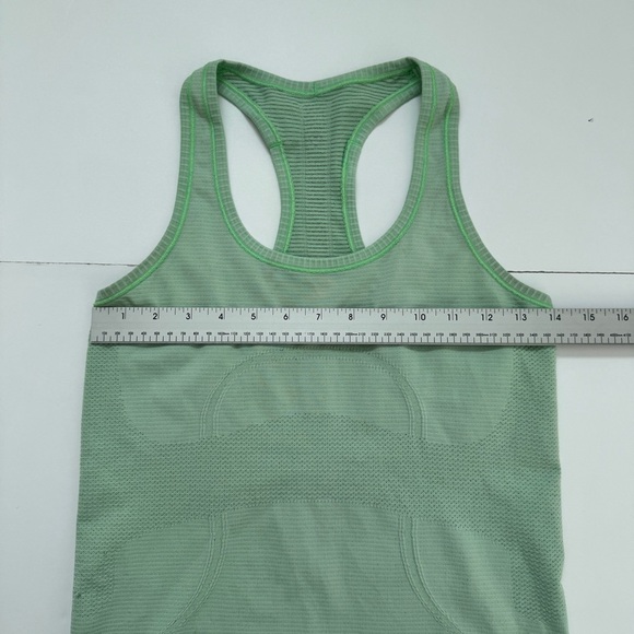 Bundle of 2 Lululemon Swiftly Tech Racerback Tank Top Pink Green Shirt Sz 6 - Picture 12 of 16